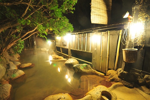 Open-air bath Momiji-no-Yu