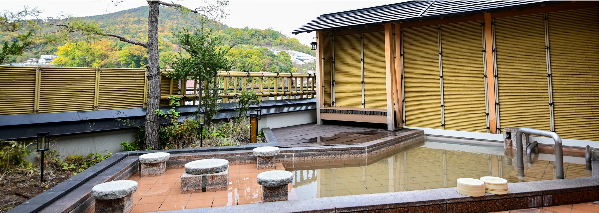 展望露天の湯　有馬館